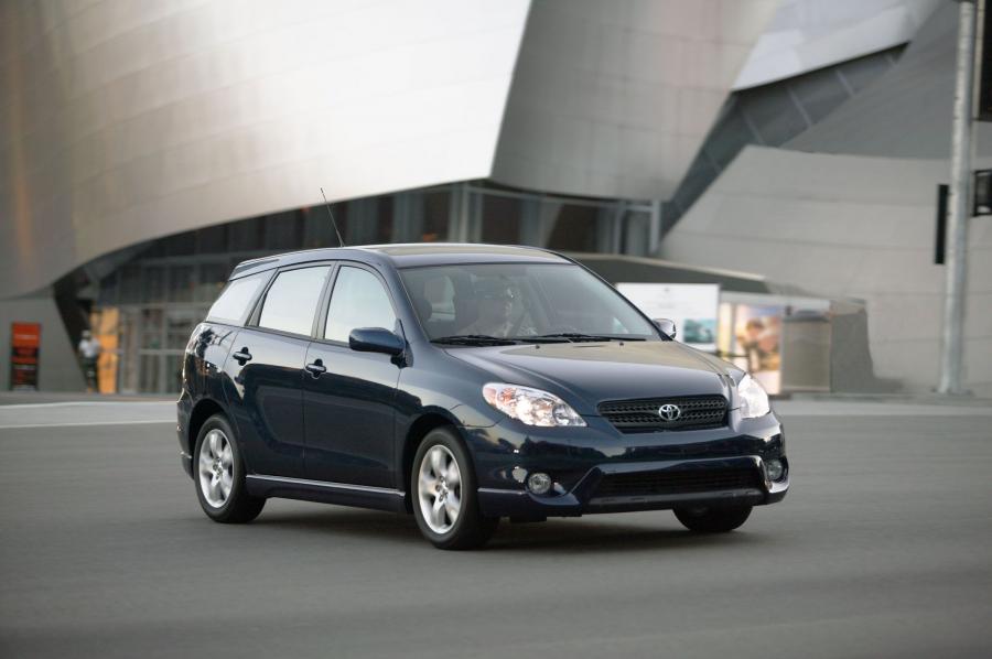  Toyota Matrix 2003 года  (фото 72 из 102)